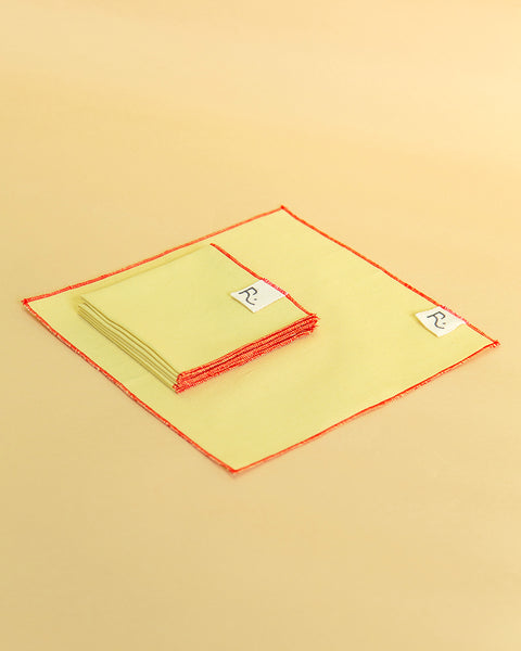 Ensemble de 4 serviettes carrées